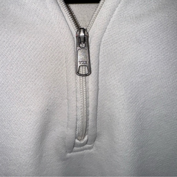 Amazon Essentials Cream 1/4 Zip Pullover Sweatshirt - Picture 5 of 7